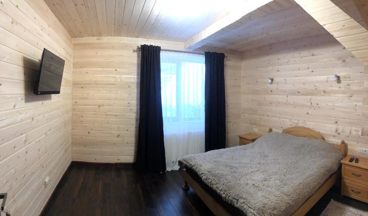 Hotel Опришок Poljanyzja Exterior foto